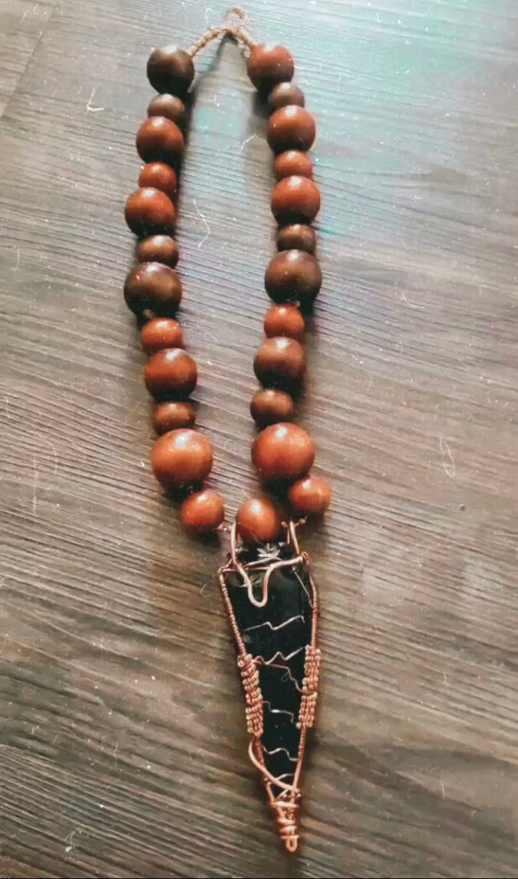 Men's Arrow Head Neck Piece